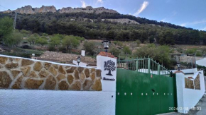 CASA CUEVA EL OLIVO, Pegalajar
